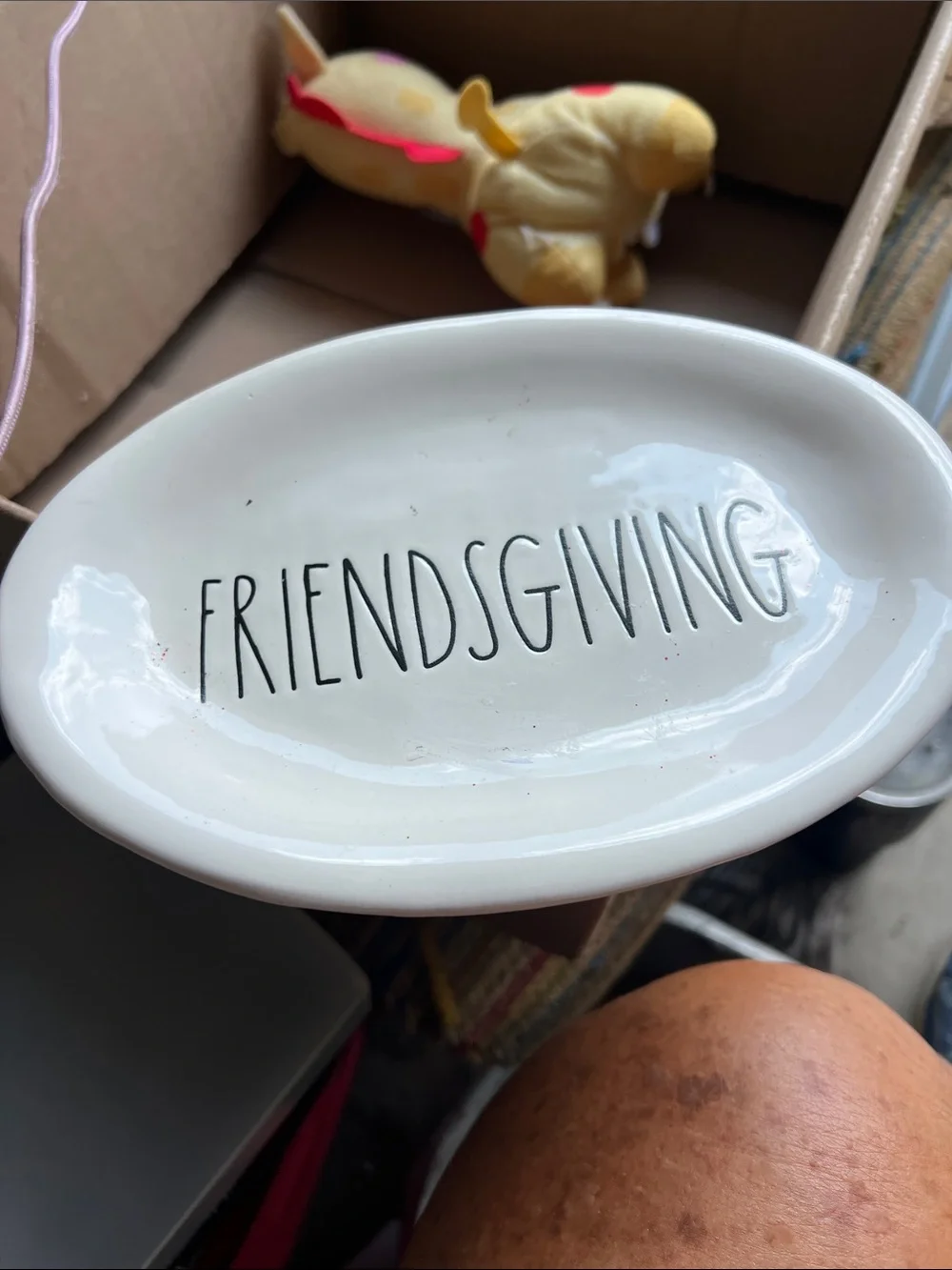 Vintagev White 'Friendsgiving' Ceramic Serving Dish